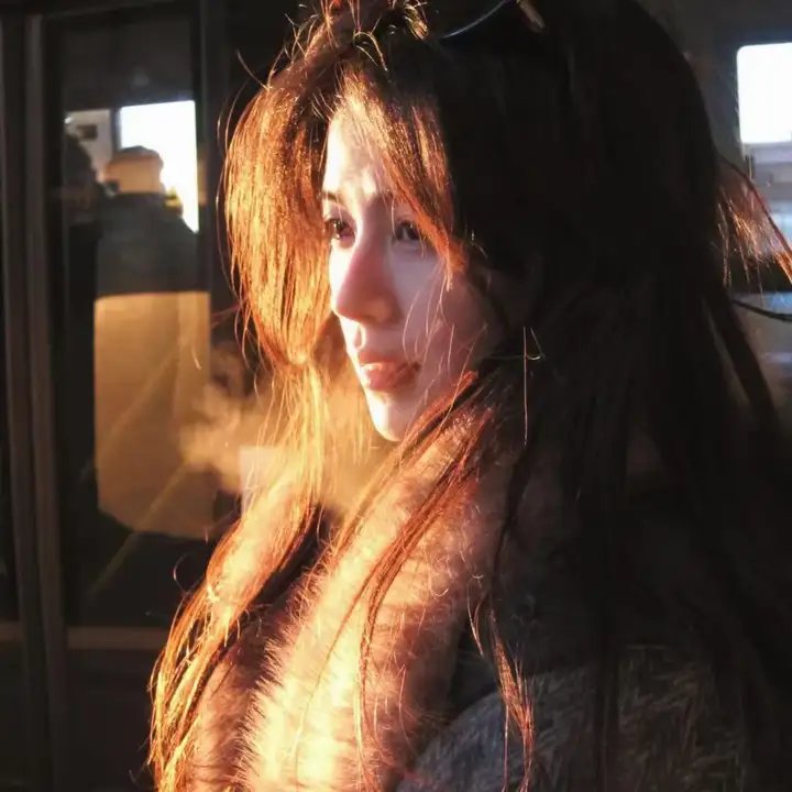 蕾哈娜内衣秀3